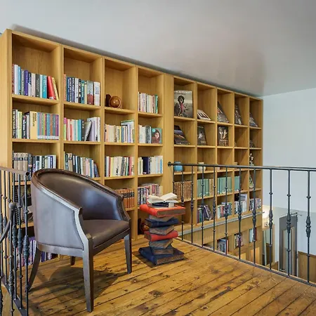Library 3* Amsterdam