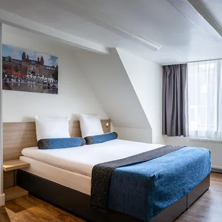 Library 3* Amsterdam