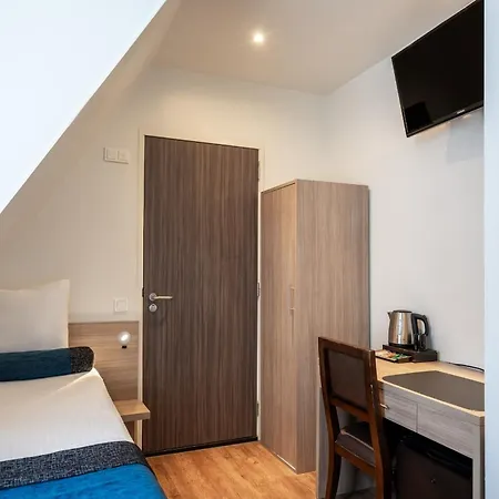 Library Hotel