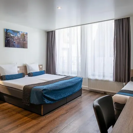 Hotel Library