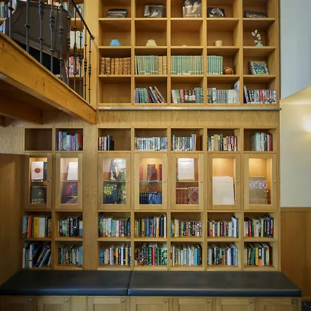 Library 3*