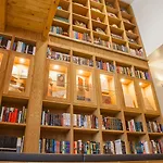 Library 3* Амстердам
